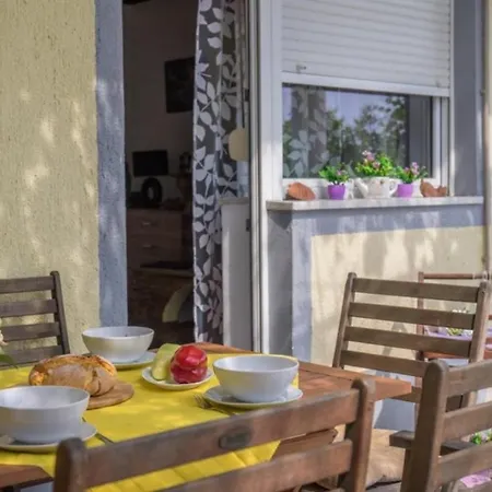 Appartamento In With Sea View, Terrace, Air Conditioning, Wifi 4628-4 Crikvenica