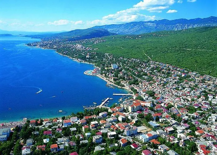 Apartment In With Sea View, Terrace, Air Conditioning, Wifi 4628-4 Crikvenica