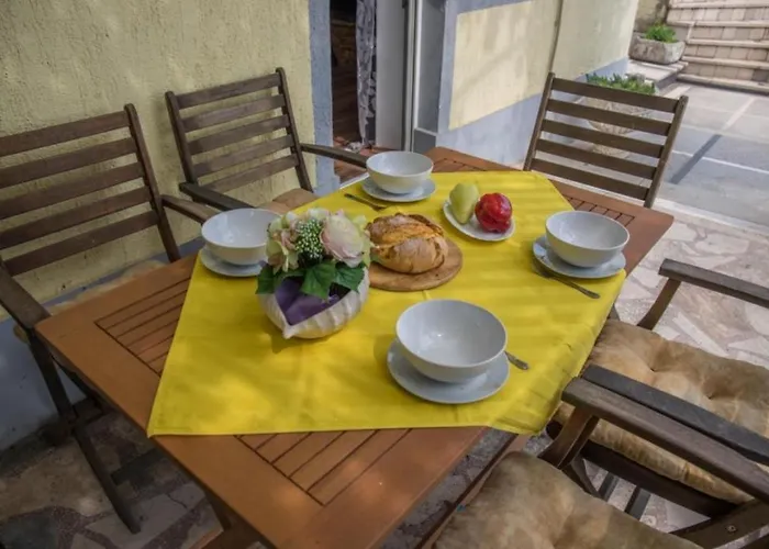 Apartment In With Sea View, Terrace, Air Conditioning, Wifi 4628-4